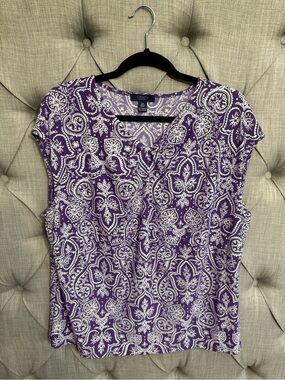 Chaps Purple Paisley Cap Sleeve V-Neck Blouse